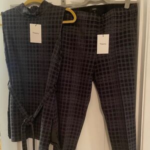 Theory pant suit NWT size 8